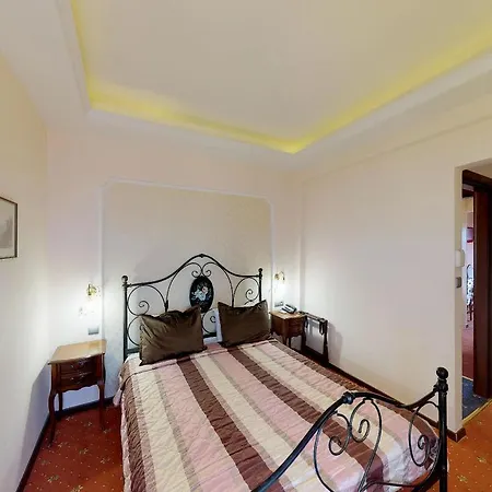 Mirto Otel